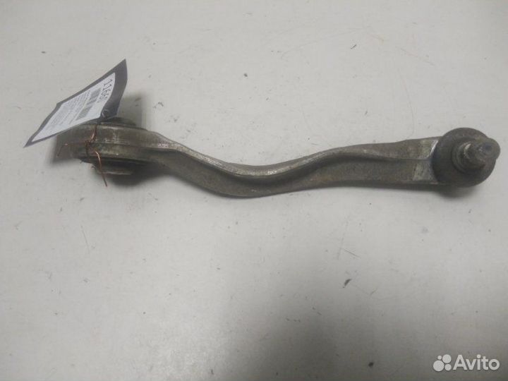 Рычаг передний верхний левый задний Aud A6 C5