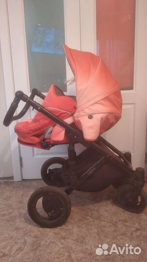 Коляска Zippy Tutis Sport 3 в 1