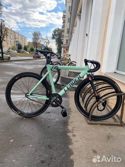 Велосипед фикс Leader 725