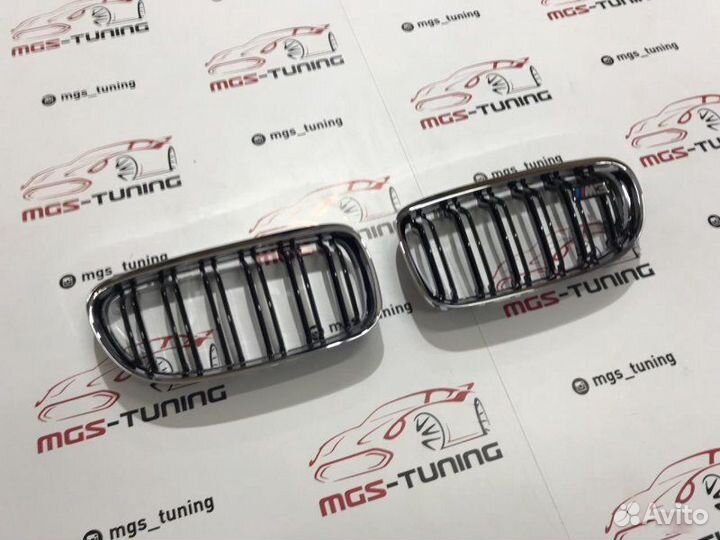 Ноздри BMW 3 серии E90 Черный глянец + Хром М