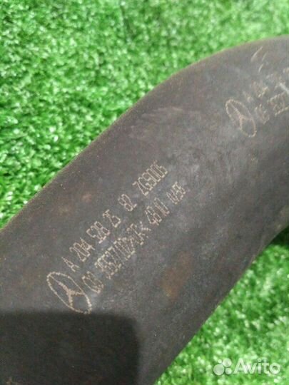 Патрубок интеркулера левый Mercedes-Benz C-Class