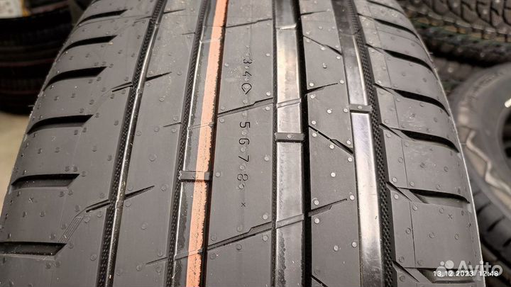 Ikon Tyres Autograph Ultra 2 225/40 R18 92Y