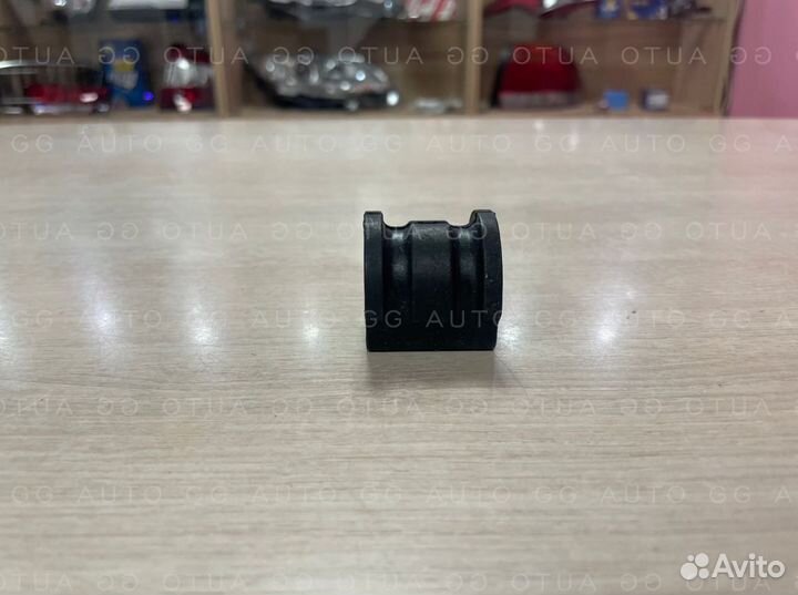 Втулка стабилизатора Поло 10-20 Рапид 13-20