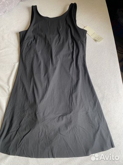 Новое Теннисное платье Oysho