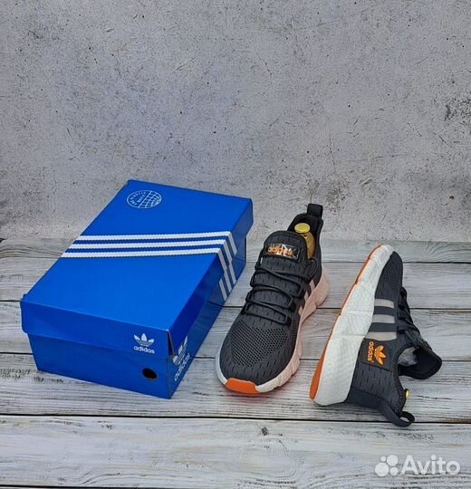 Мужские кроссовки Adidas NMD R1 'Legion Ink