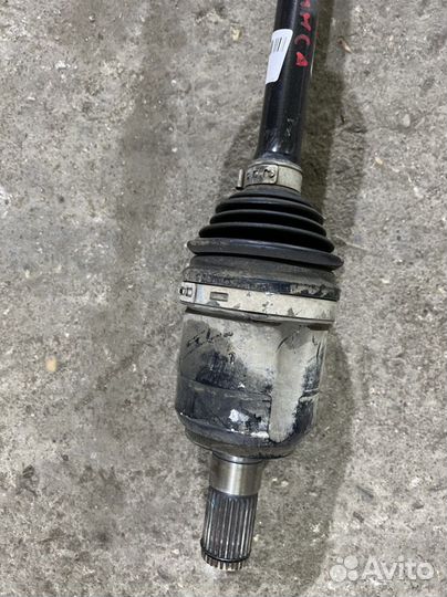 Привод передний левый Kia Sportage 4 QL