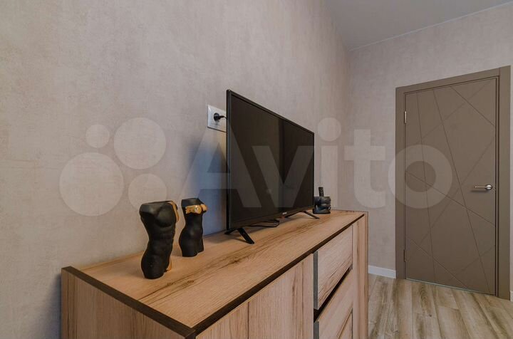 2-к. квартира, 75 м², 4/23 эт.