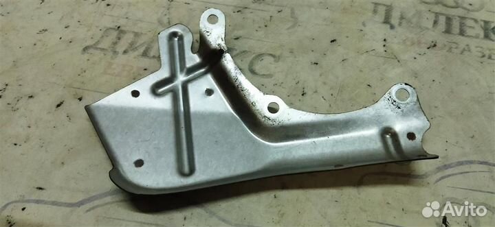 Экран тепловой Audi A8 D3 4E 2004-2010