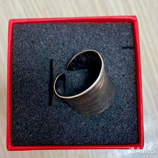Серебряное кольцо проба 925 Арт.007350090124