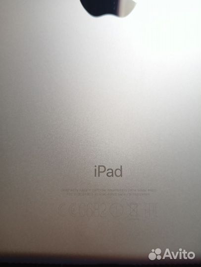 iPad A1822