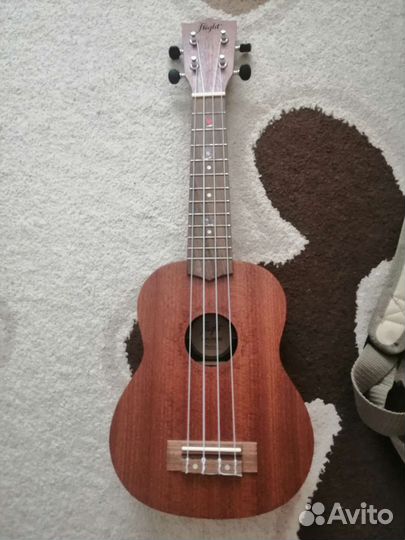 Укулеле flight