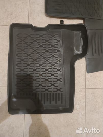 Автомобильные коврики для LADA X-ray