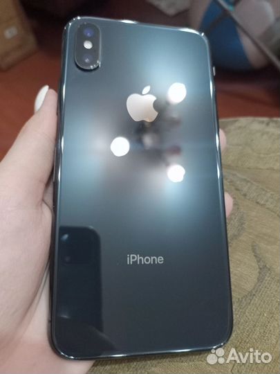iPhone X, 256 ГБ