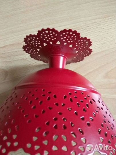 Скурар. Новая. металлическая ваза. Икея