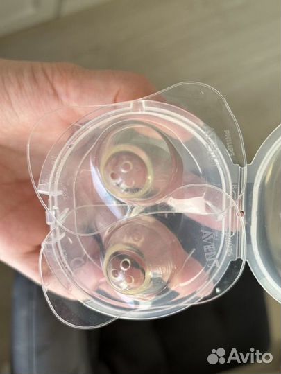 Накладки для кормления avent новые M