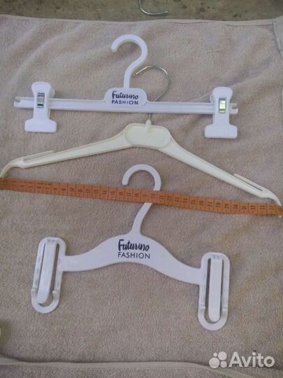 Вешалка-плечики для одежды