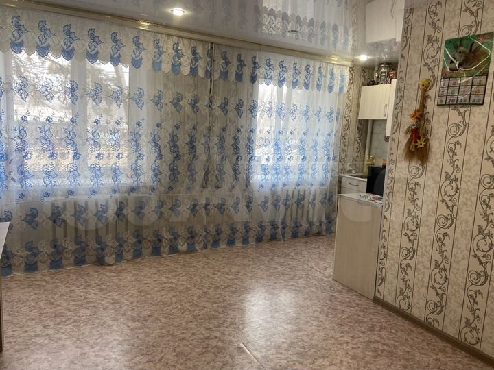 3-к. квартира, 60,4 м², 1/2 эт.