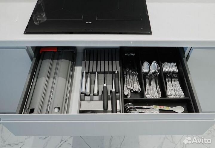 Кухня на заказ новая