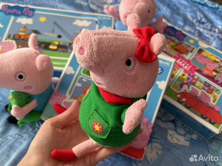 Свинка Peppa Pig (пазлы + игрушки)