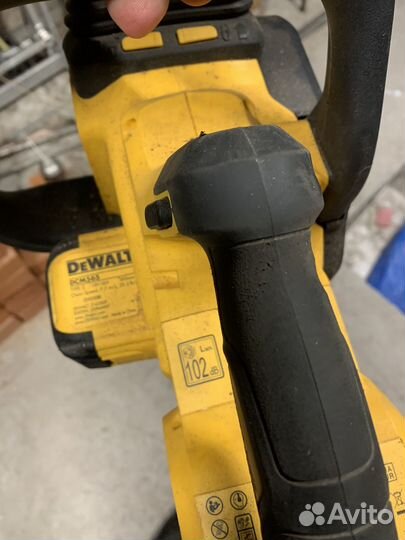 Dewalt dcm565