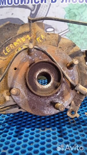 Кулак поворотный передний левый Kia Cerato