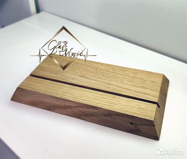 Подставка из дуба для AR стекла А4