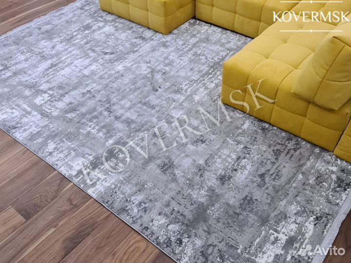 Ковер новый