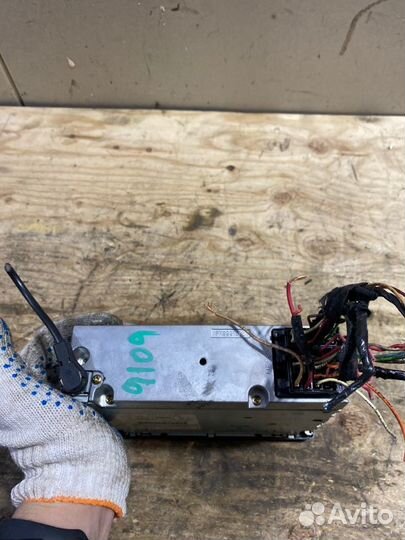 Магнитофон Mercedes-Benz M-Class W163 M112E32