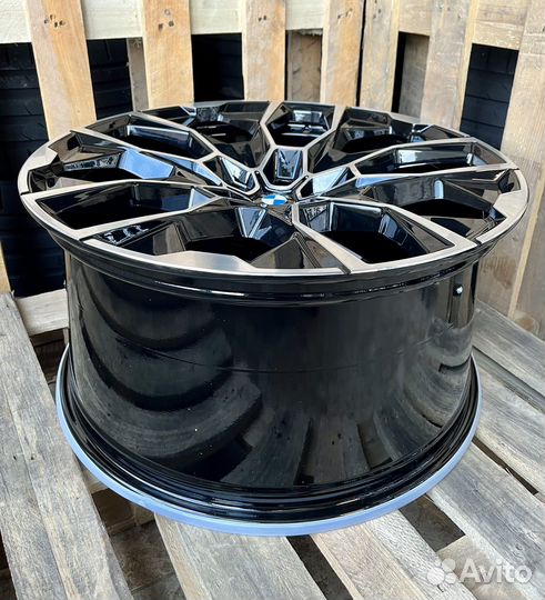 Диски BMW X 5, X 6, X 7 R 22 кованные