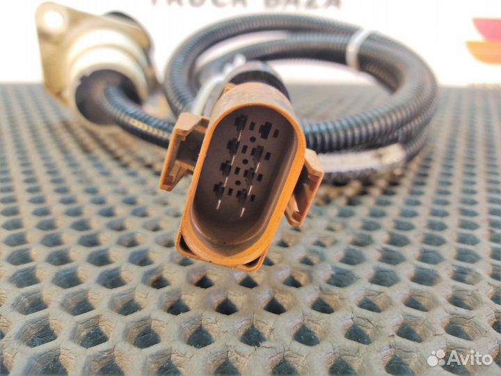 81254326202 Провод перекидной