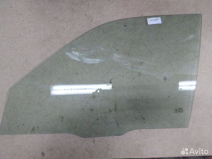 Стекло двери переднее левое Honda Cr-V 2001-2006
