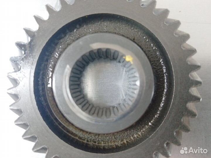 Шестерня 5-ой передачи Volkswagen Caddy Iii