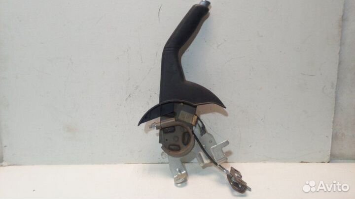 Рычаг стояночного тормоза