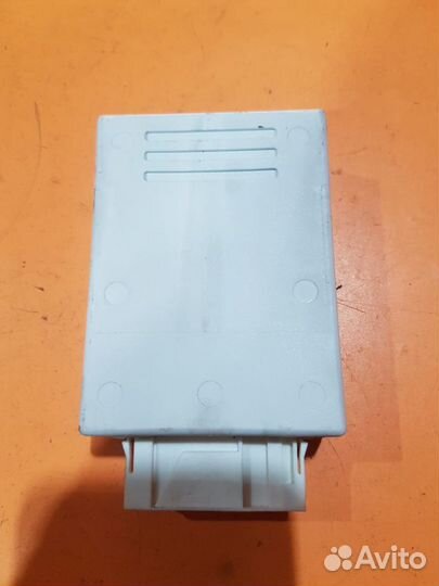 Блок управления пневмоподвеской на BMW 7 E65 E66