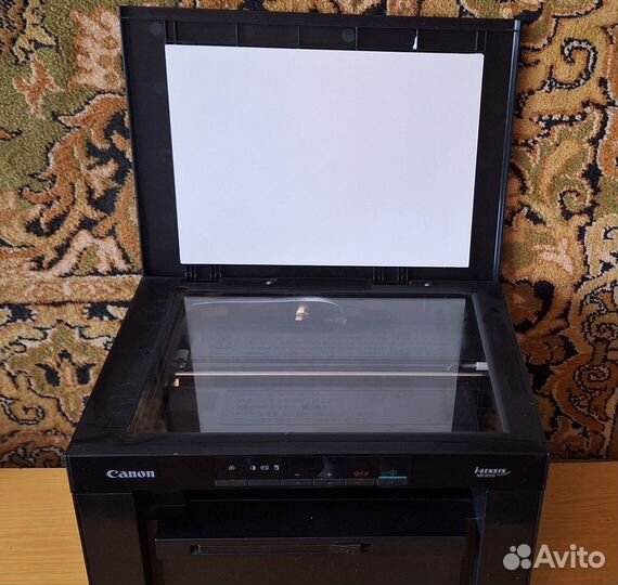 Принтер, копир, сканер 3 в 1 Canon MF3010