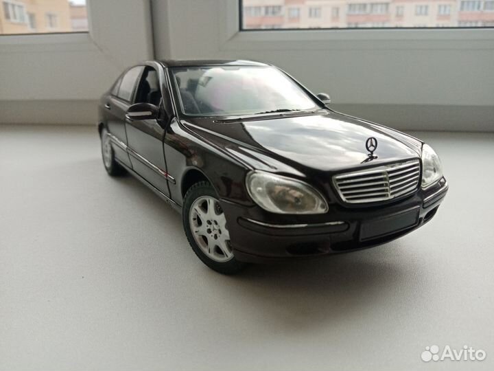 Mercedes-Benz S500 1998, 1:18