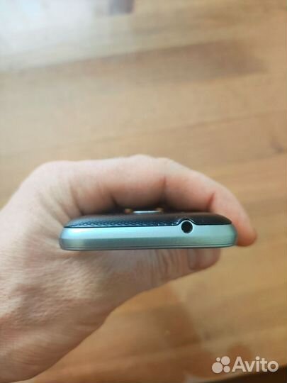 Samsung Galaxy J1 (2016) SM-J120F/DS, 8 ГБ