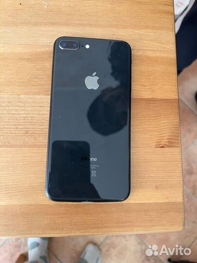 Телефон iPhone 8 plus