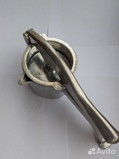 Соковыжималка времён СССР ручная