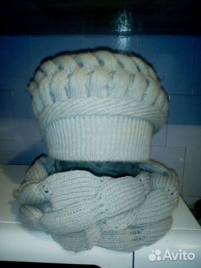 Шапка с шарфом