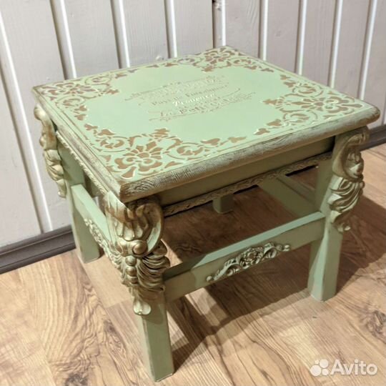 Перекраска мебели, декор стульев