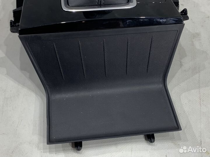 Накладка селектора АКПП Mazda CX-5 KF