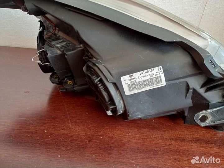 Передняя левая фара opel corsa d