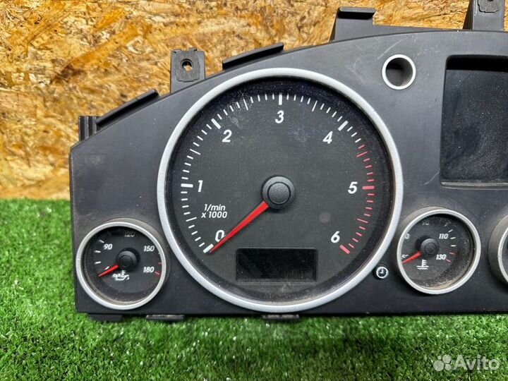 Щиток приборов Volkswagen Touareg 1 2.5 2004