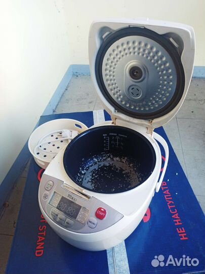 Мультиварка Scarlett