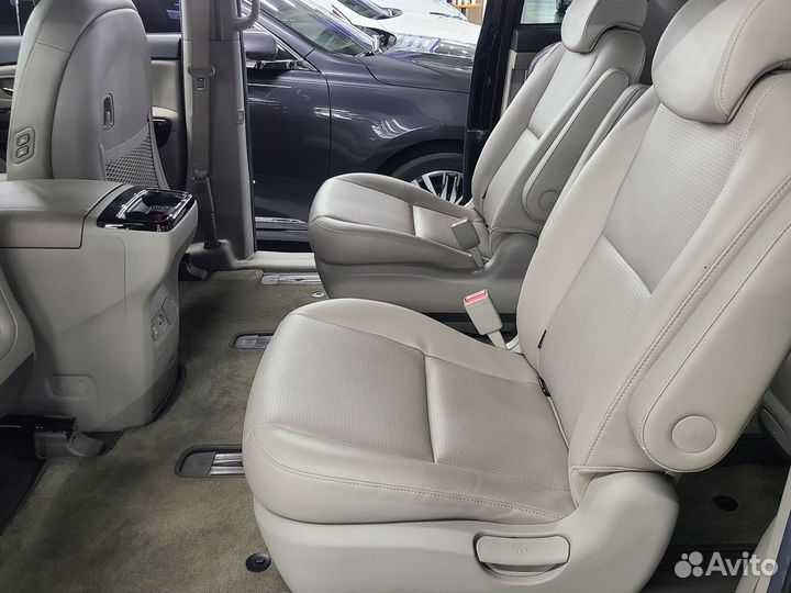 Kia Carnival 2.2 AT, 2019, 31 000 км