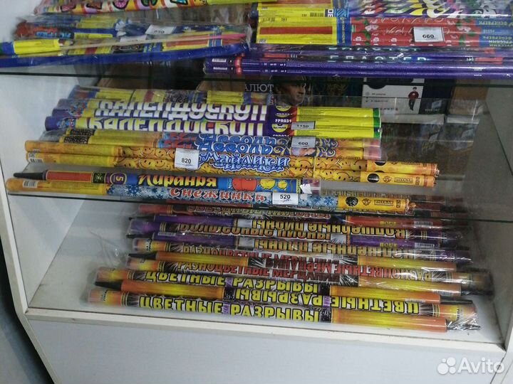 Салюты и фейерверки в розницу по оптом
