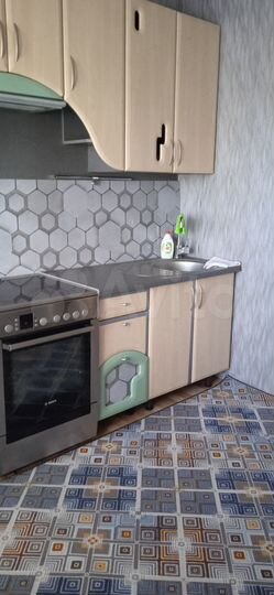 2-к. квартира, 53 м², 3/5 эт.