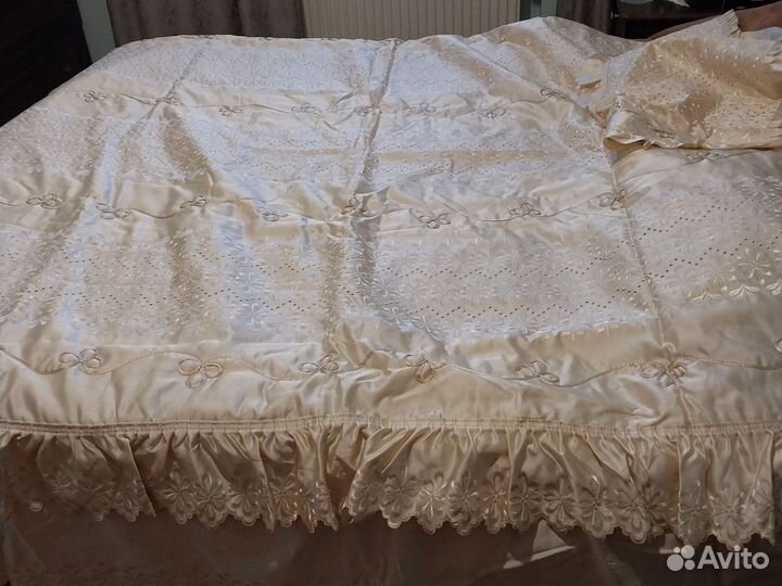 Комплект шторы и покрывало