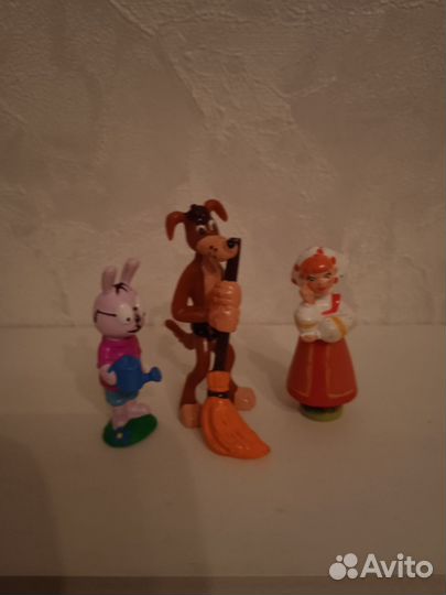 Игрушки из киндера Ландрин
